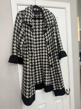Fever Houndstooth Patterned Women’s Sweater